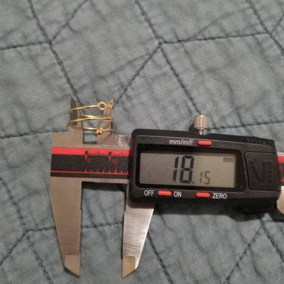 Infinity Design Ring Sz 8 - Picture 11 of 11